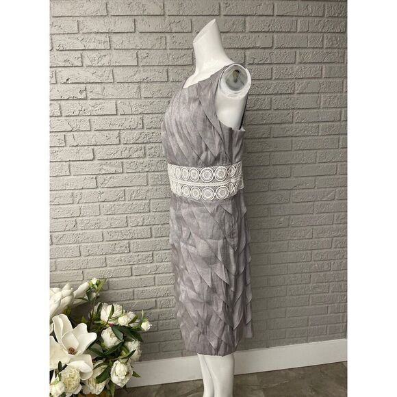 London Times Women Gray Sleeveless Layered Shift Dress With Lace Detail  Size 14 - Picture 4 of 7